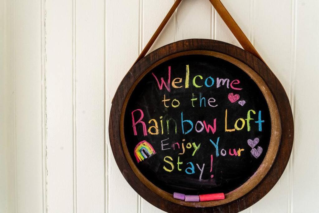 Somewhere Over The Rainbow Loft With Ac Hilo Esterno foto